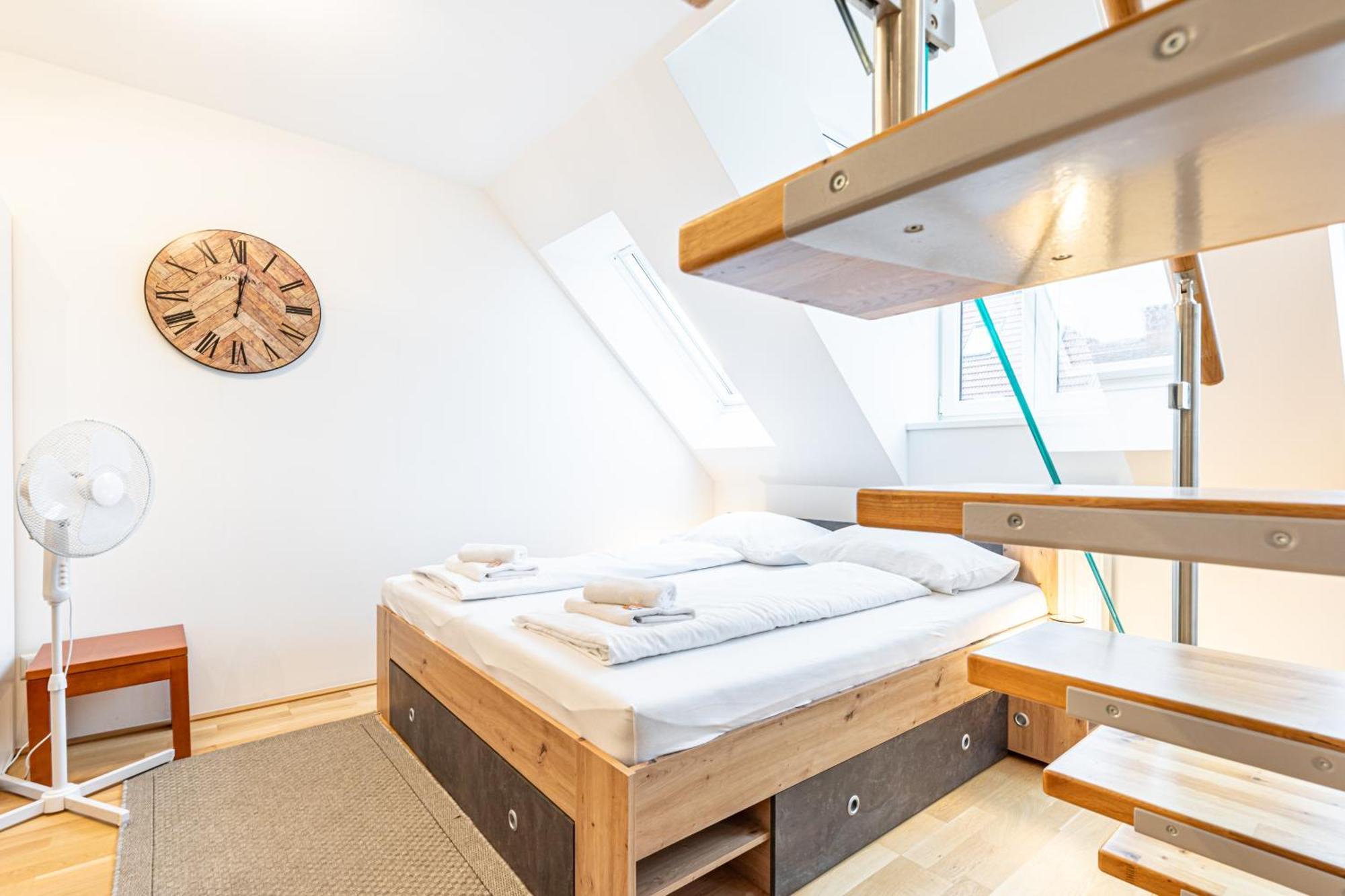 Penthouse Suites By Jr City Apartments فيينا الغرفة الصورة